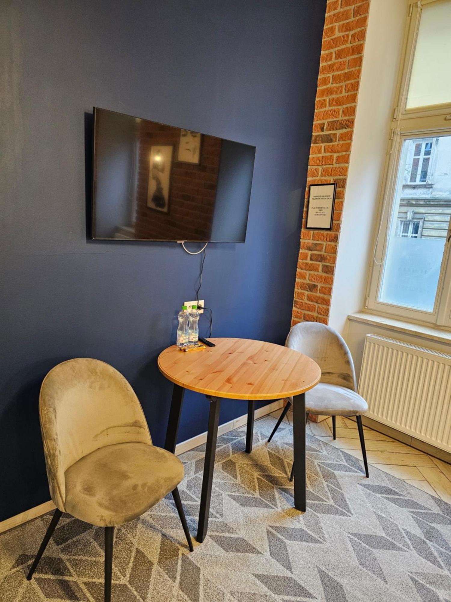 Apartament Uroczy 1 Stare *